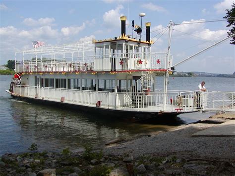 blennerhassett island boat ride times.